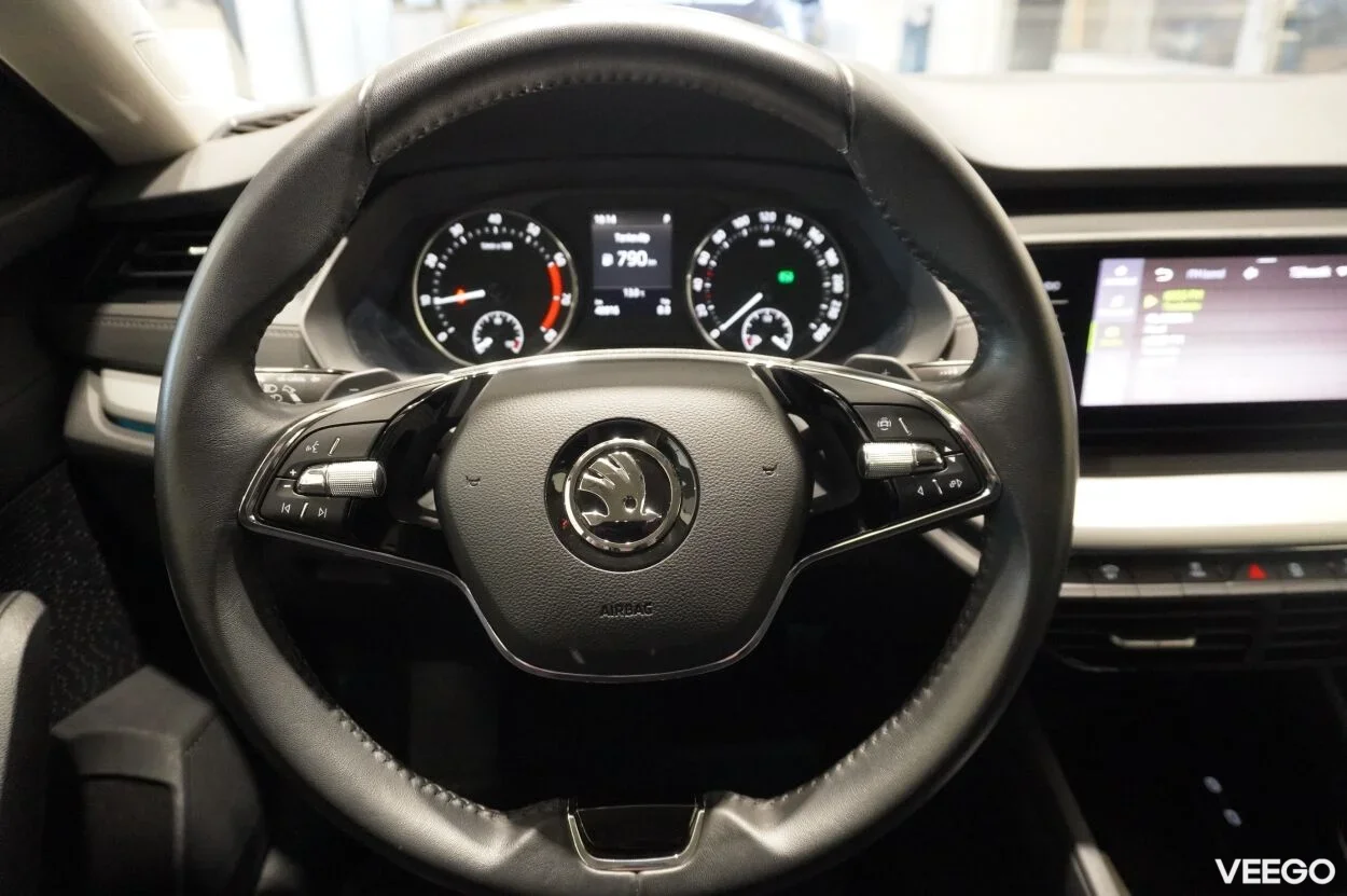 Skoda Octavia AMBITION HB 1 81kW