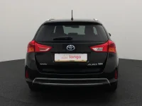 Toyota Auris 1.8 73kW thumbnail