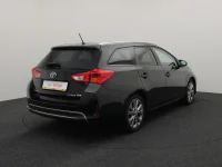 Toyota Auris 1.8 73kW thumbnail