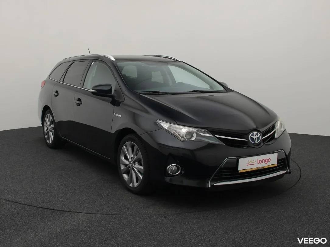 Toyota Auris 1.8 73kW