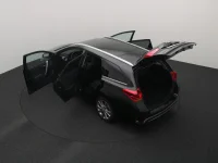 Toyota Auris 1.8 73kW thumbnail