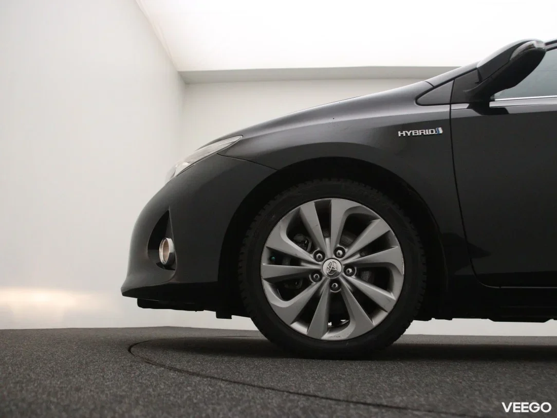 Toyota Auris 1.8 73kW