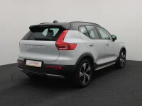 Volvo XC40 0 150kW thumbnail