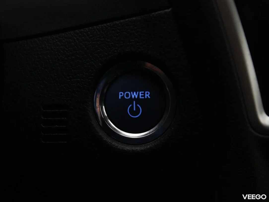 Toyota Auris 1.8 73kW