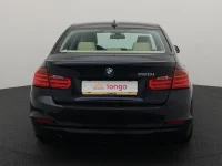 BMW 320 1.6 125kW thumbnail