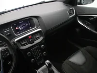 Volvo V40 2 88kW thumbnail