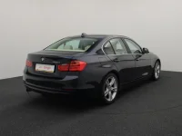 BMW 320 1.6 125kW thumbnail