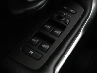 Volvo V40 2 88kW thumbnail