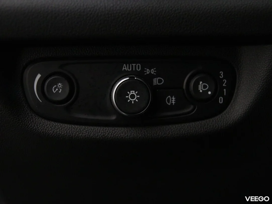 Opel Insignia 1.5 103kW