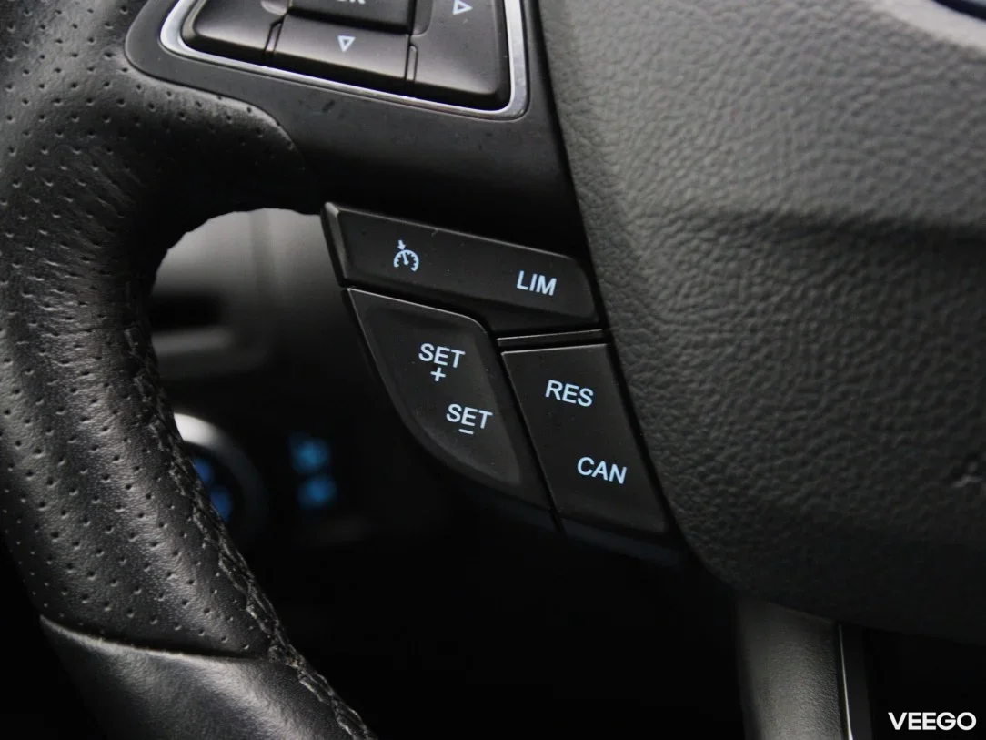 Ford Focus 1.5 110kW