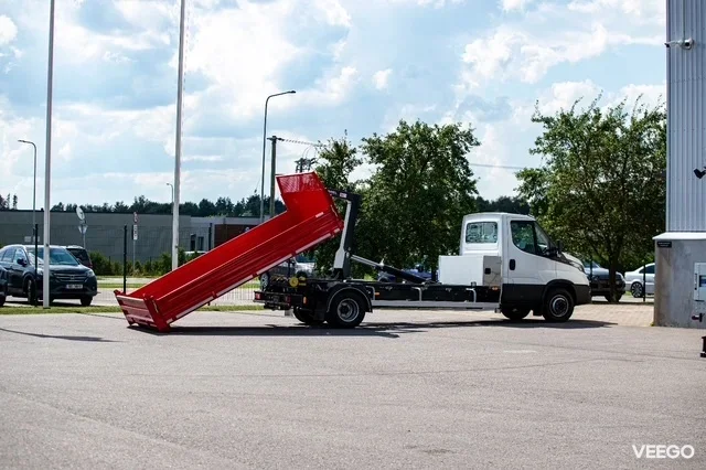 Iveco Daily  70C18H konkslift 3 129kW
