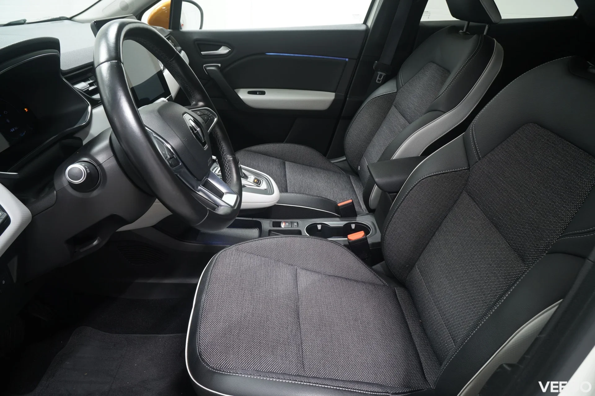 Renault Captur E-TECH PLUG IN HYBRID INTENS 1.6 68kW