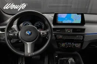 BMW X1 xDrive25e 220HK M-Sport / HuD / Drag / Navi 162kW thumbnail