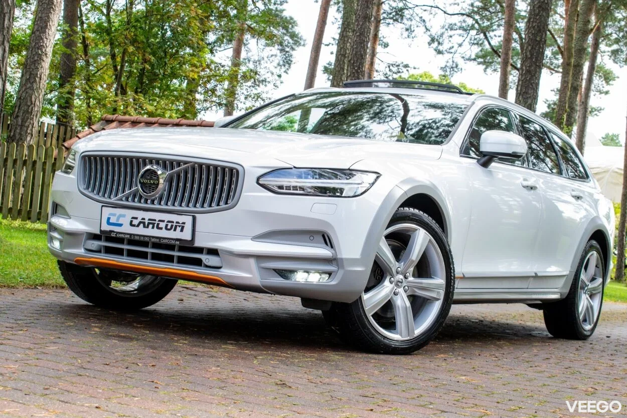 Volvo V90 Cross Country PRO Ocean Race Xenium Wntr 2 140kW