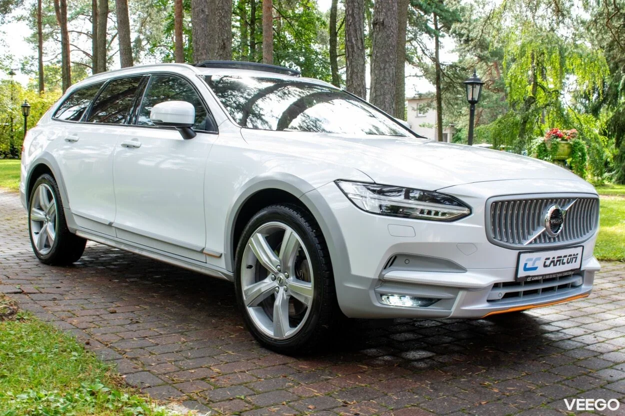 Volvo V90 Cross Country PRO Ocean Race Xenium Wntr 2 140kW