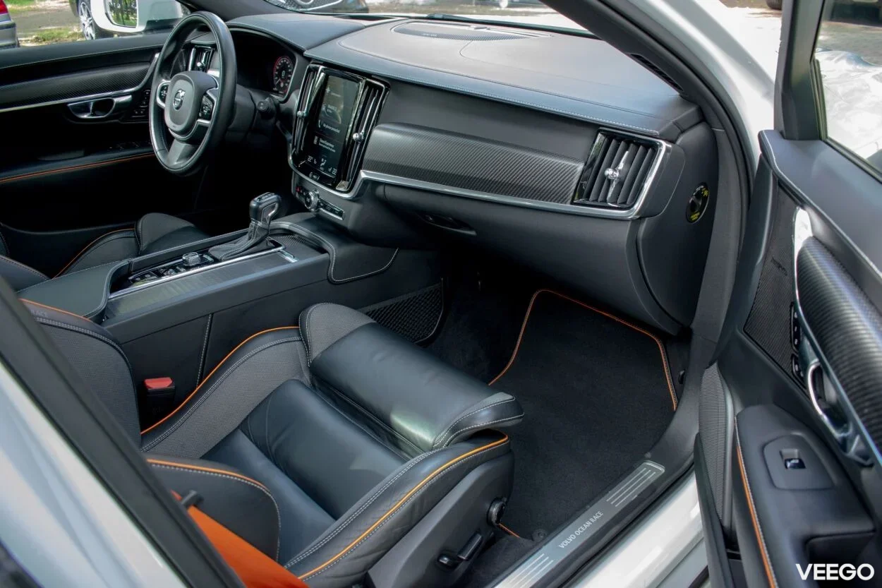 Volvo V90 Cross Country PRO Ocean Race Xenium Wntr 2 140kW