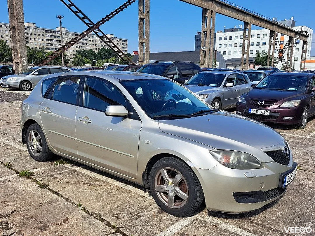 Mazda 3 1.6 77kW