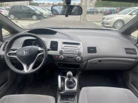 Honda Civic 1.8 104kW thumbnail