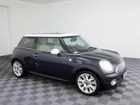 Mini Cooper 1.6 88kW thumbnail