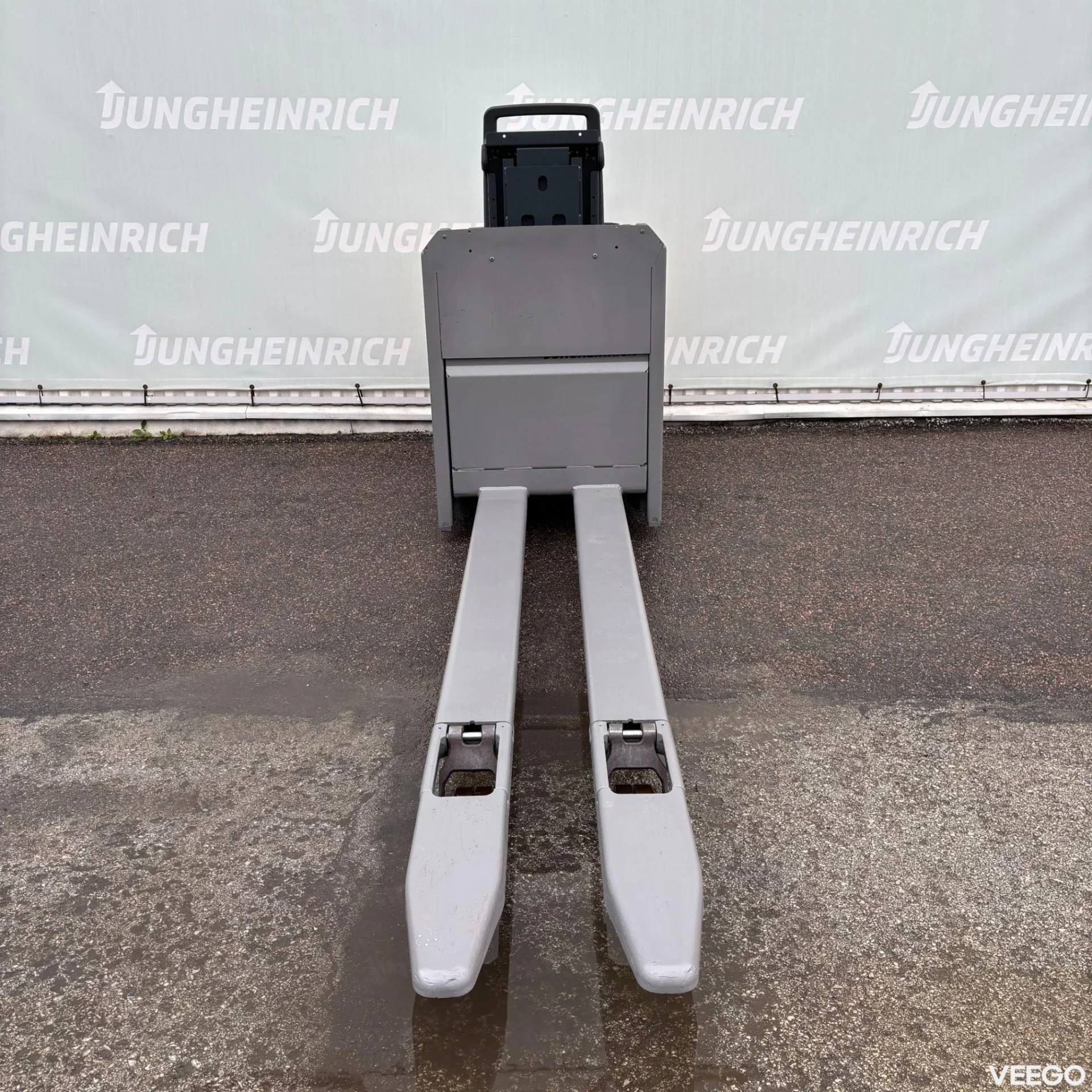 Jungheinrich ECE 225 2400mm 3kW