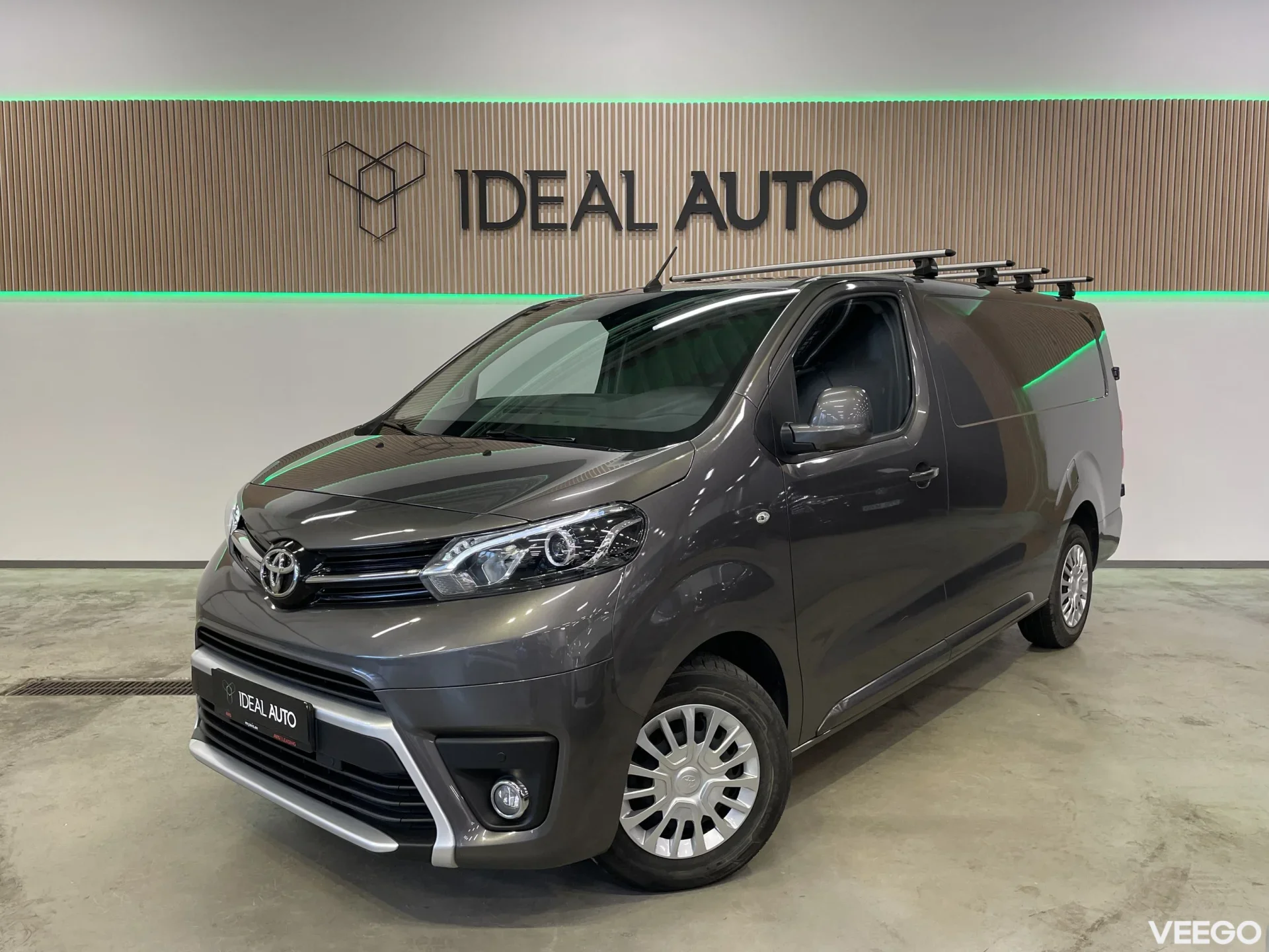 Toyota Proace Panel Van Long Single side door 106kW