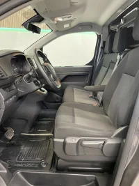 Toyota Proace Panel Van Long Single side door 106kW thumbnail