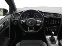 Volkswagen Golf 1.5 110kW thumbnail