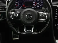 Volkswagen Golf 1.5 110kW thumbnail