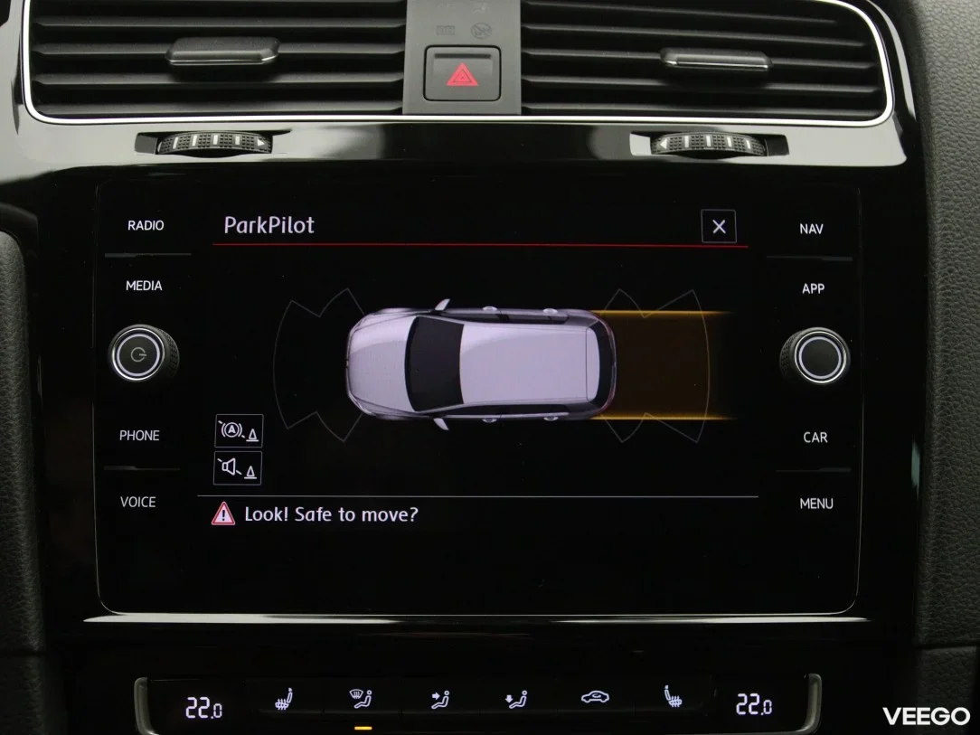 Volkswagen Golf 1.5 110kW