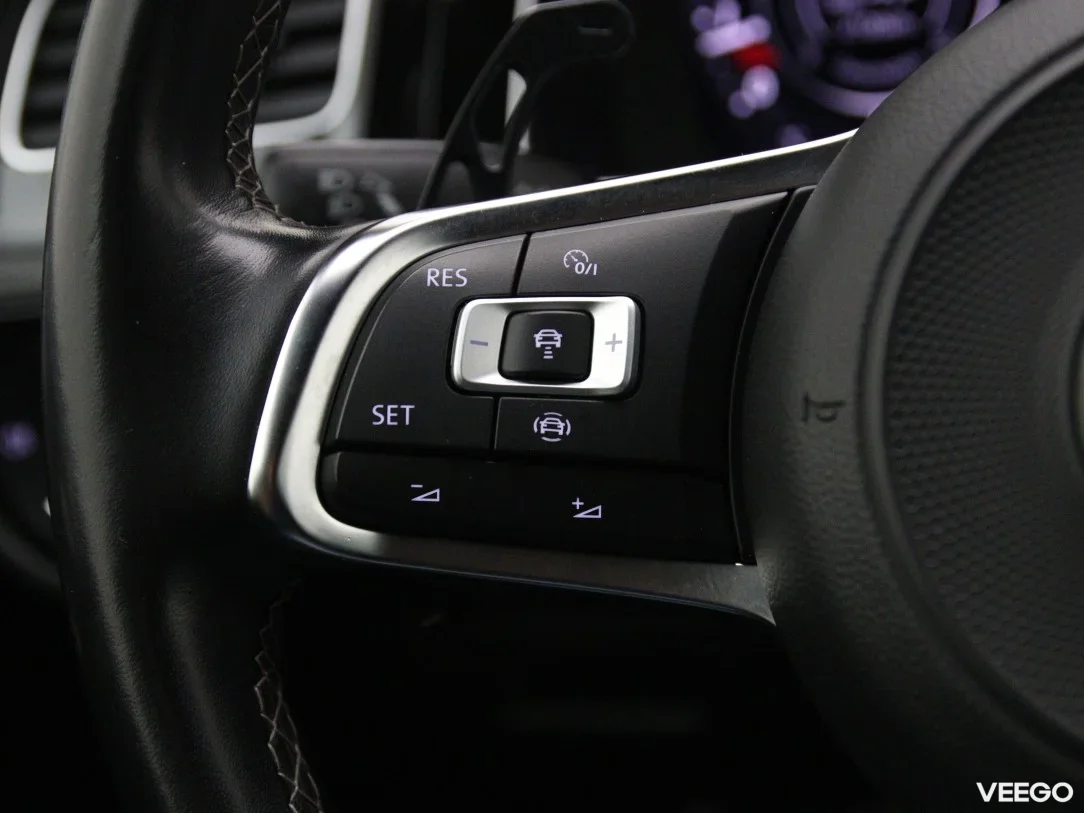 Volkswagen Golf 1.5 110kW