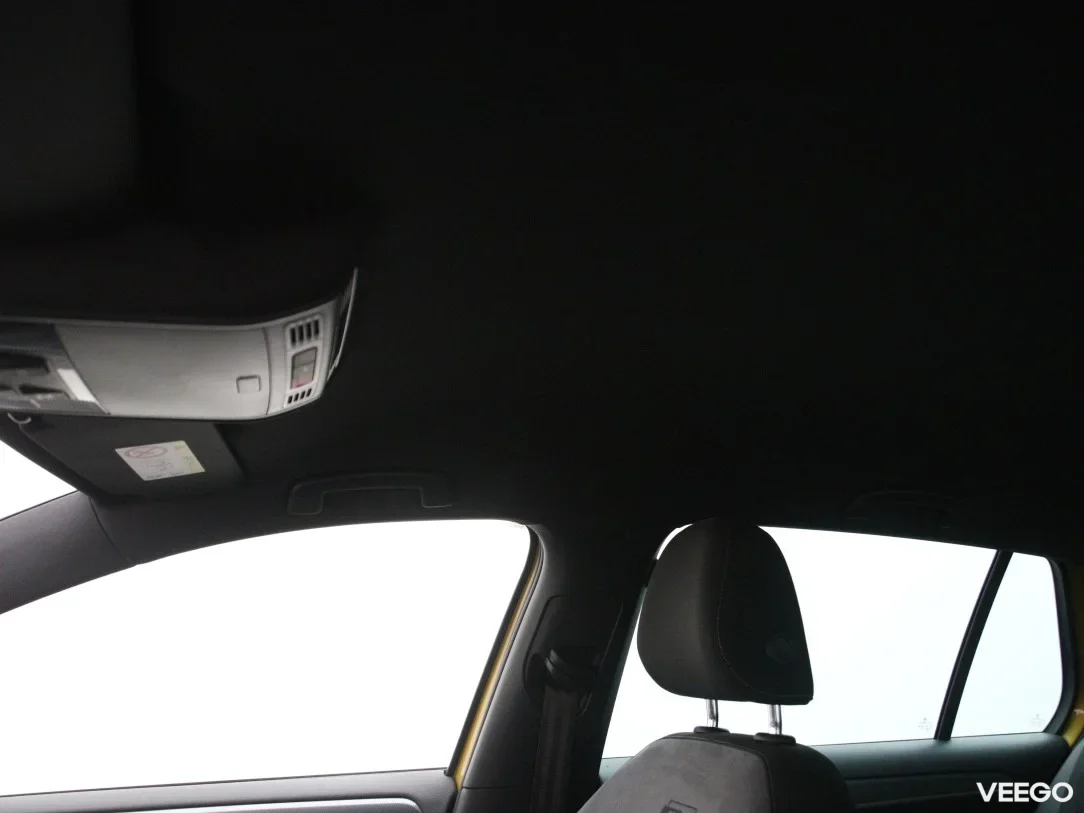 Volkswagen Golf 1.5 110kW