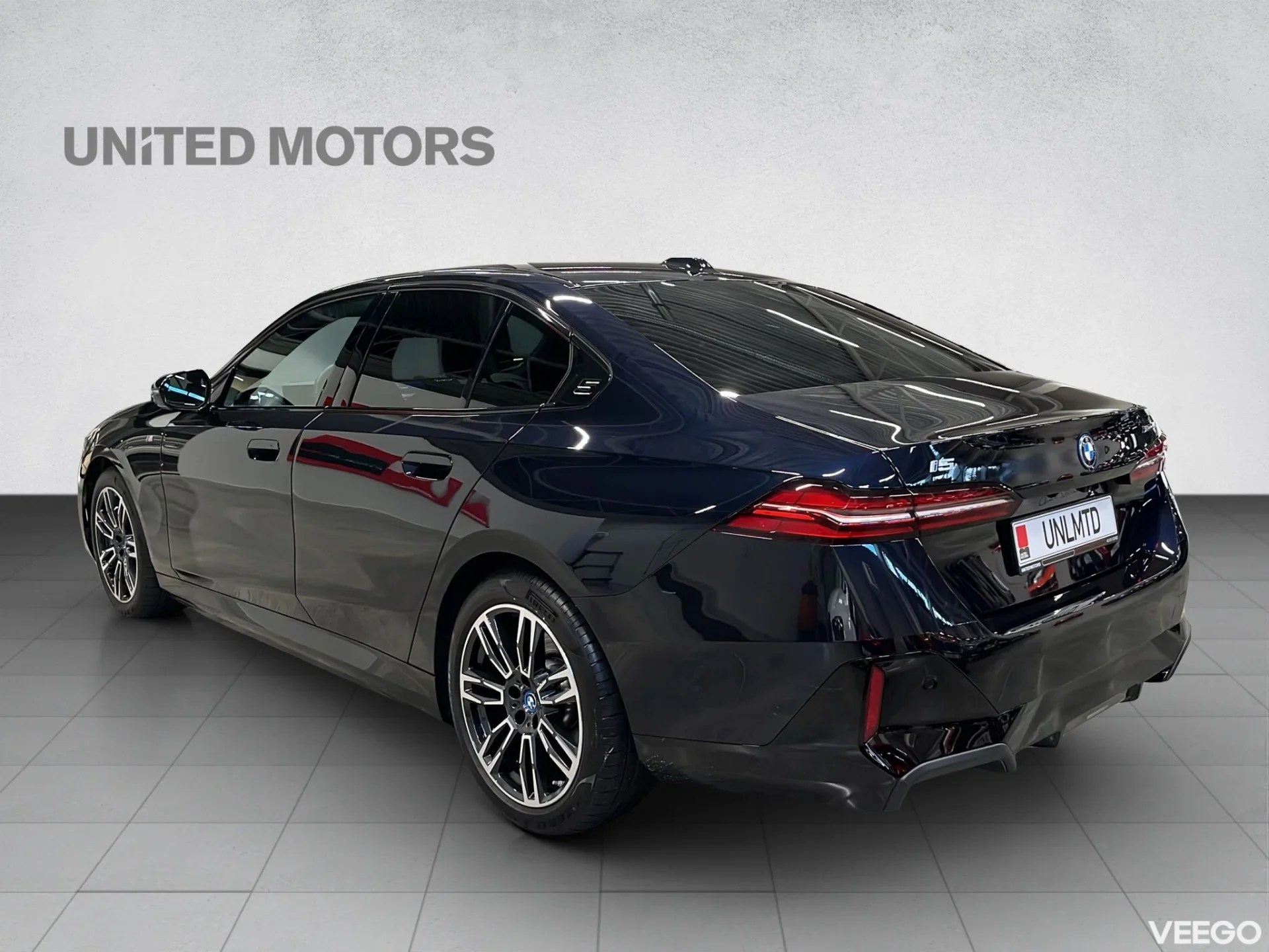 BMW i5 M Sportpakett 290kW