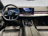 BMW i5 M Sportpakett 290kW thumbnail