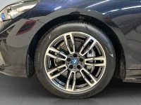 BMW i5 M Sportpakett 290kW thumbnail