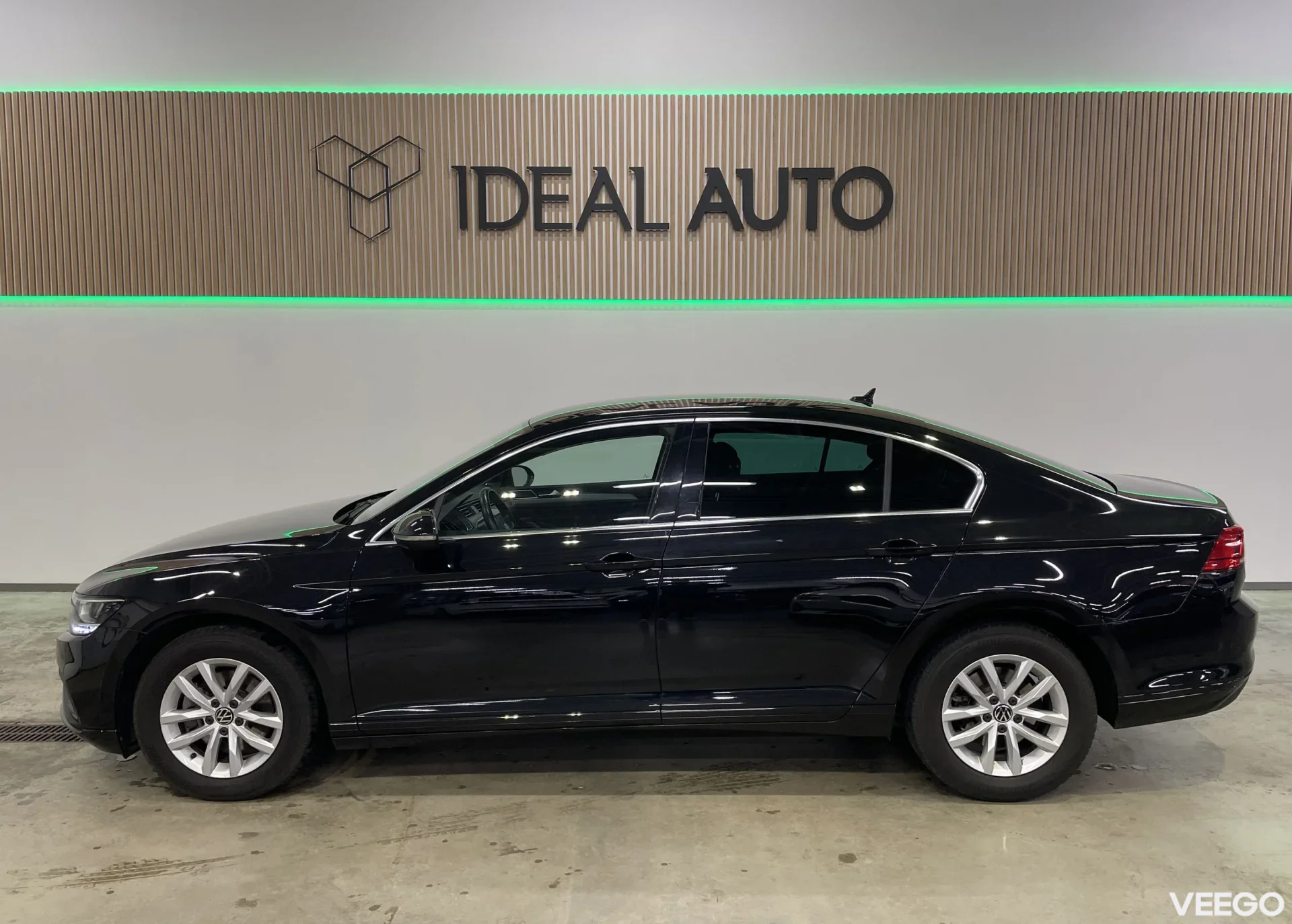 Volkswagen Passat - 110kW