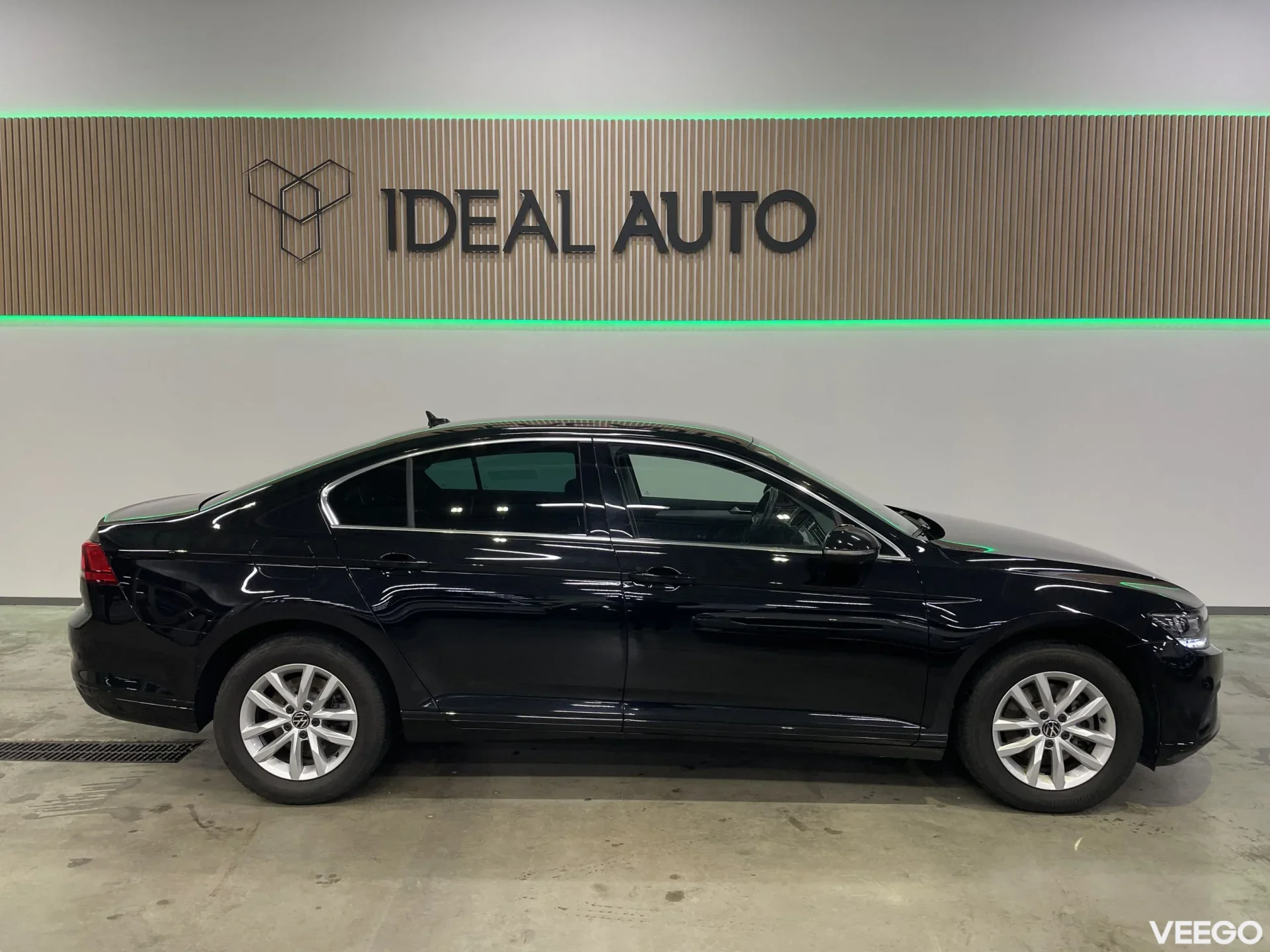 Volkswagen Passat - 110kW