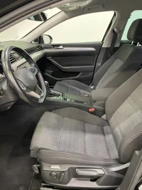 Volkswagen Passat - 110kW thumbnail