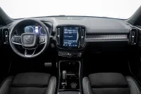 Volvo XC40 R-Design AWD 2.0 145kW thumbnail