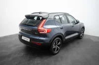 Volvo XC40 R-Design AWD 2.0 145kW thumbnail