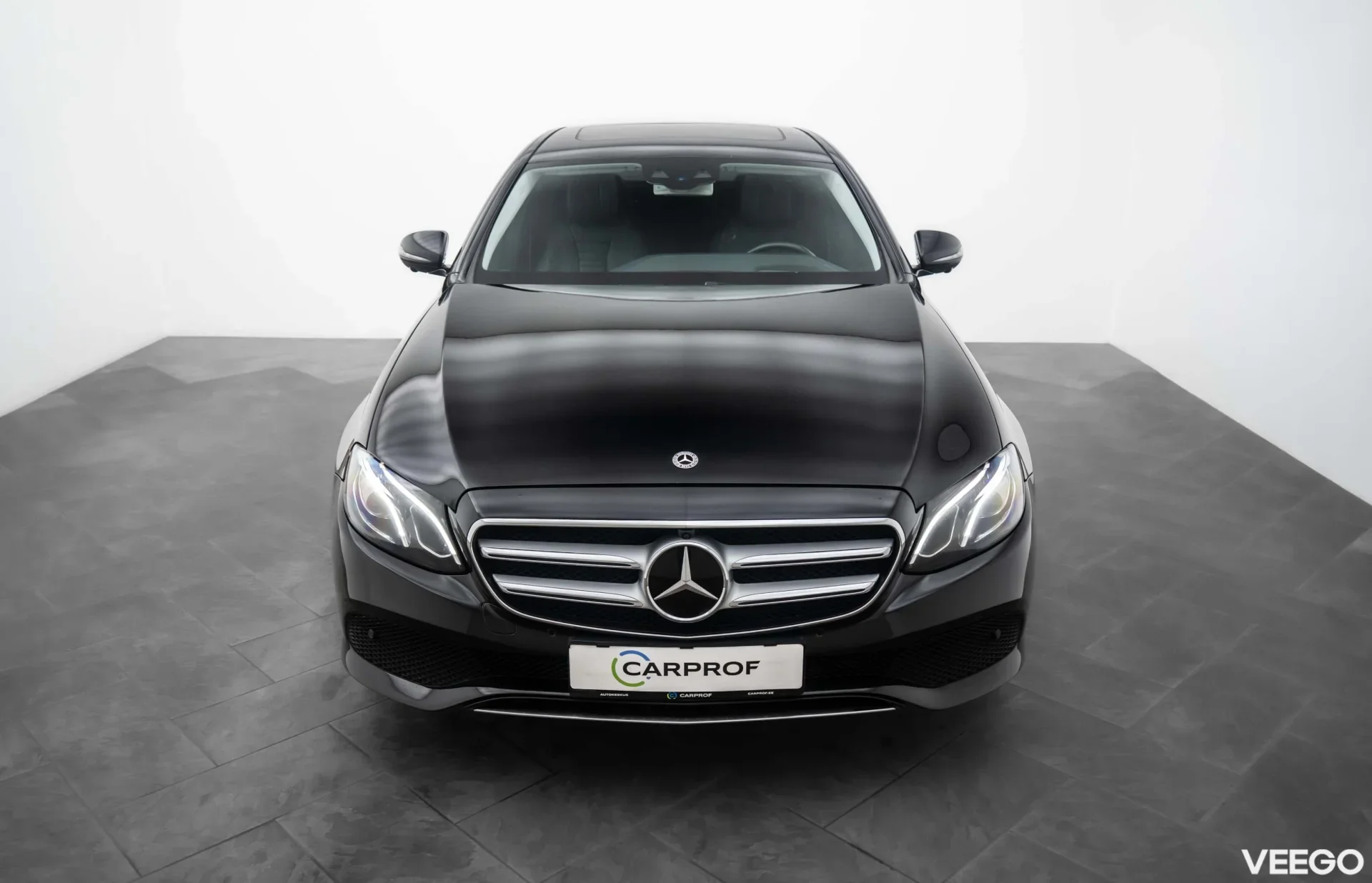 Mercedes-Benz E350 e Avantgarde PHEV 2.0 210kW