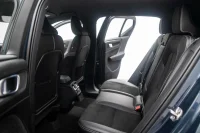 Volvo XC40 R-Design AWD 2.0 145kW thumbnail