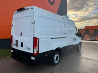 Iveco Daily XARIOS 350 / BOX L=3360 mm 100kW thumbnail