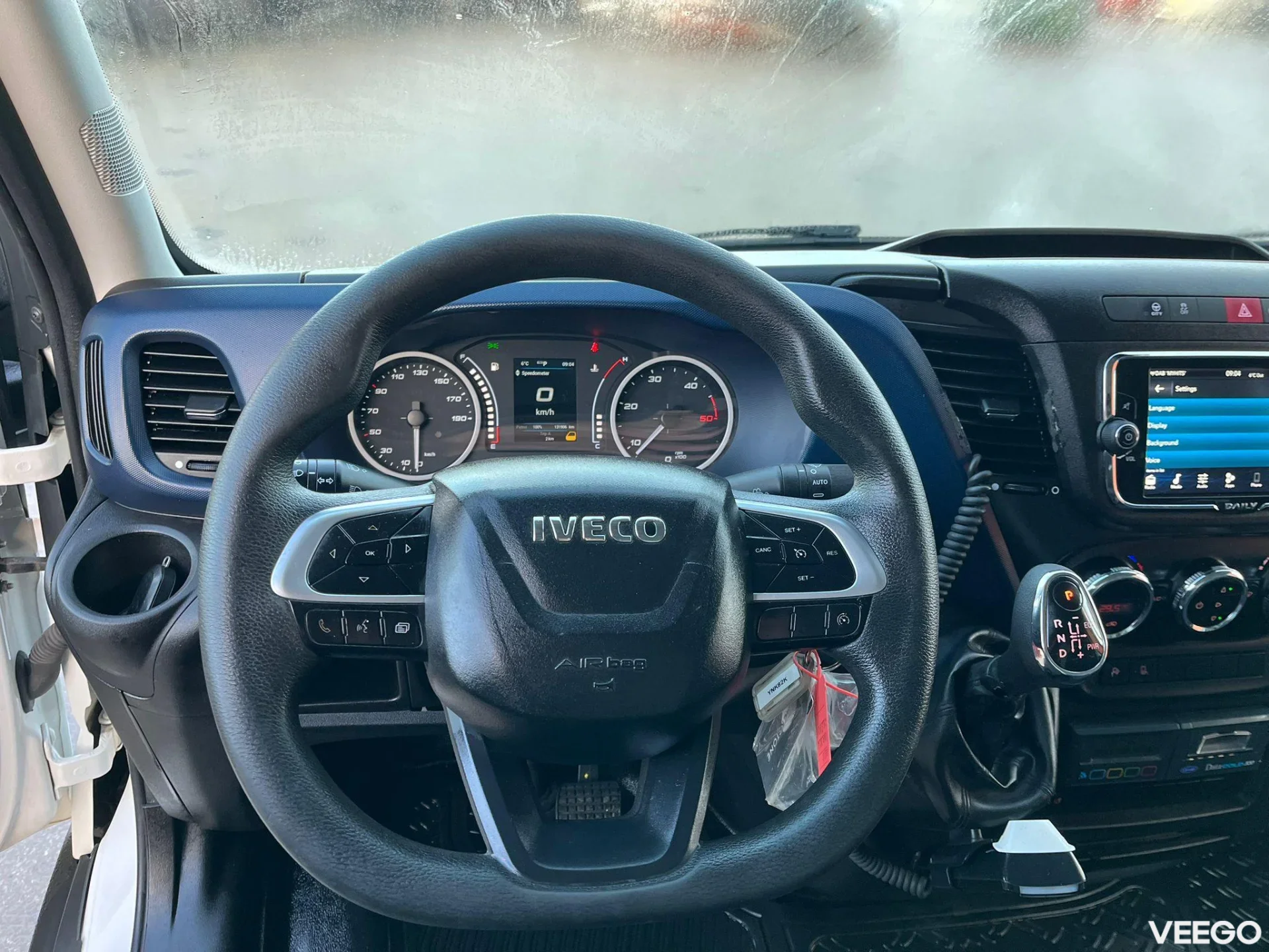 Iveco Daily XARIOS 350 / BOX L=3360 mm 100kW