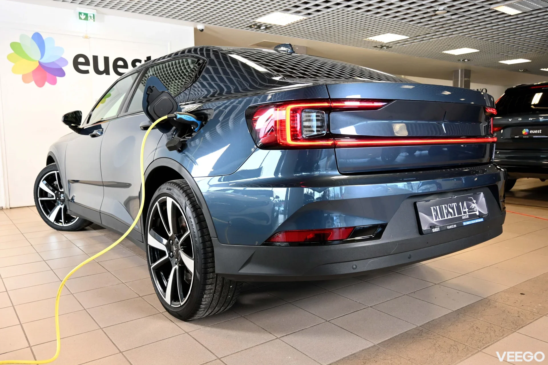 Polestar 2 LONG RANGE DUAL 78kwh/LUXURY / H&K / PILOT PLUS 300kW