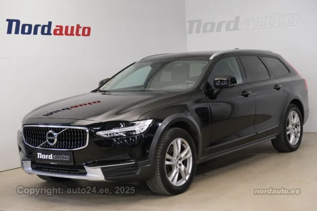 Image of Volvo V90 Cross Country D5 AWD B&W 2 173kW