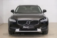 Volvo V90 Cross Country D5 AWD B&W 2 173kW thumbnail