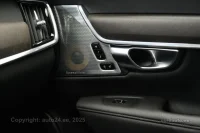 Volvo V90 Cross Country D5 AWD B&W 2 173kW thumbnail
