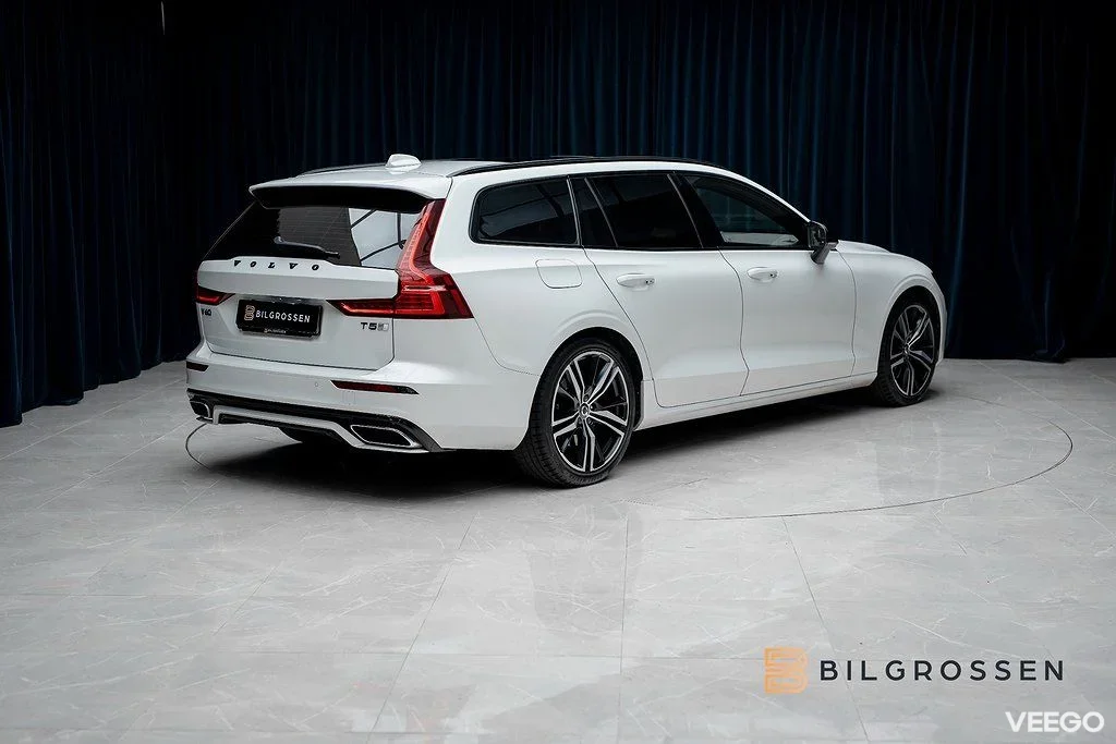 Volvo V60 Polestar Optimering T5 R-Design 3,79% Voc Pano 360 186kW