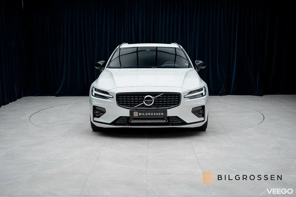 Volvo V60 Polestar Optimering T5 R-Design 3,79% Voc Pano 360 186kW