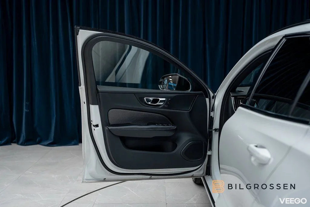 Volvo V60 Polestar Optimering T5 R-Design 3,79% Voc Pano 360 186kW